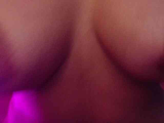 sofiacowperx webcam