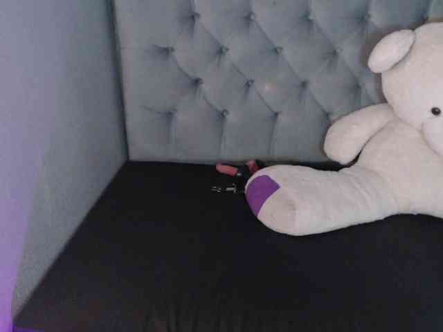 sofiacowperx webcam