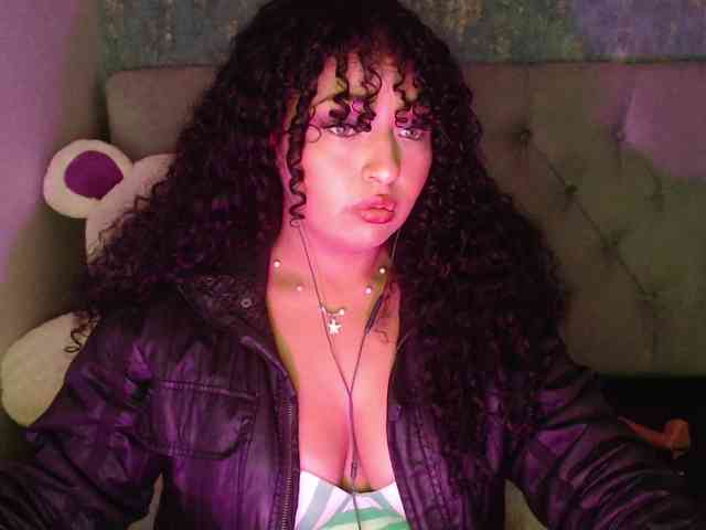 sofiacowperx webcam