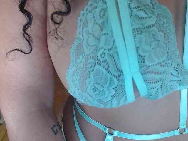 sofiacowperx webcam