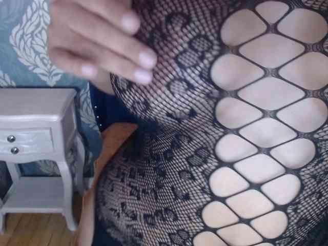 sofiacowperx webcam