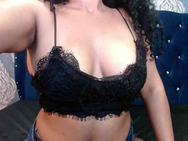 sofiacowperx webcam