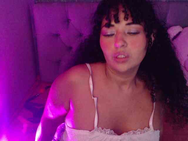 sofiacowperx webcam