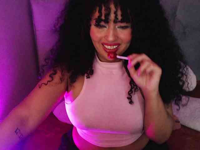 sofiacowperx webcam