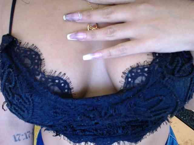 sofiacowperx