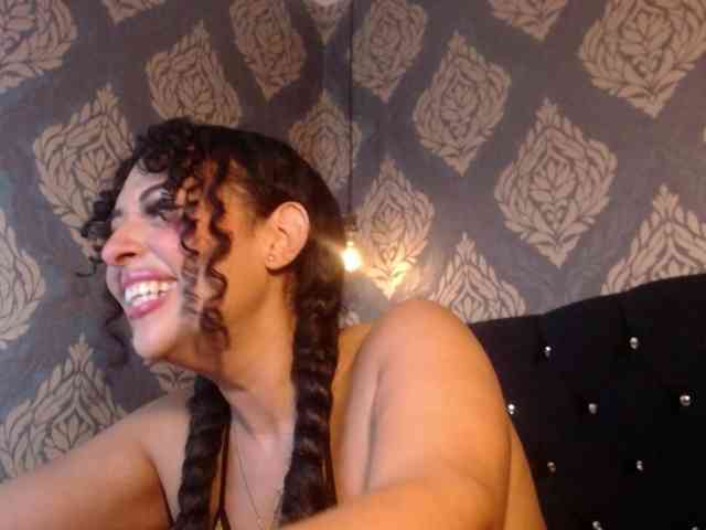 sofiacowperx webcam
