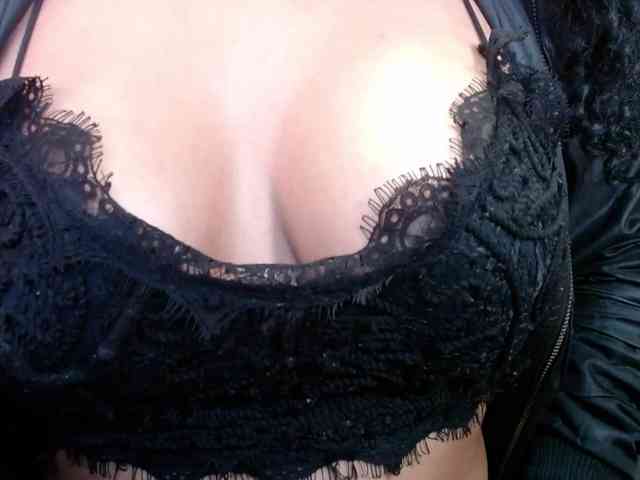 sofiacowperx webcam