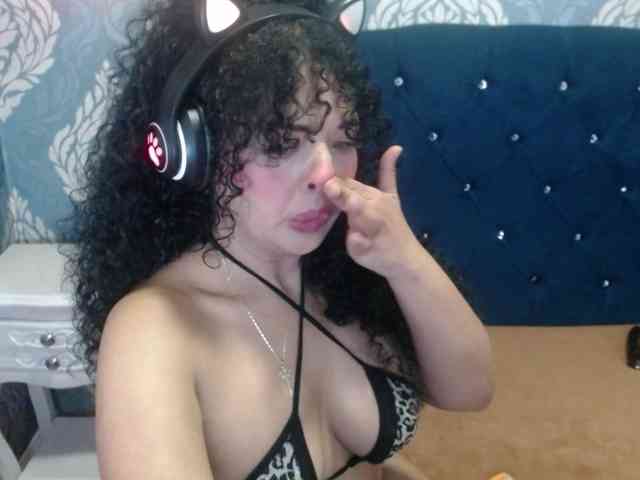 sofiacowperx webcam