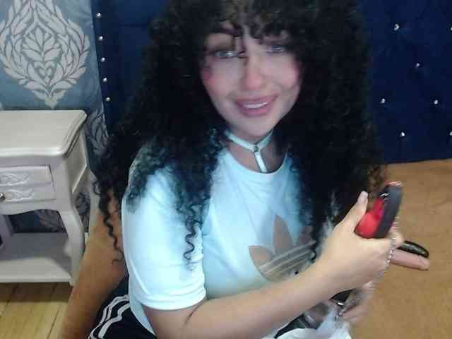 sofiacowperx webcam
