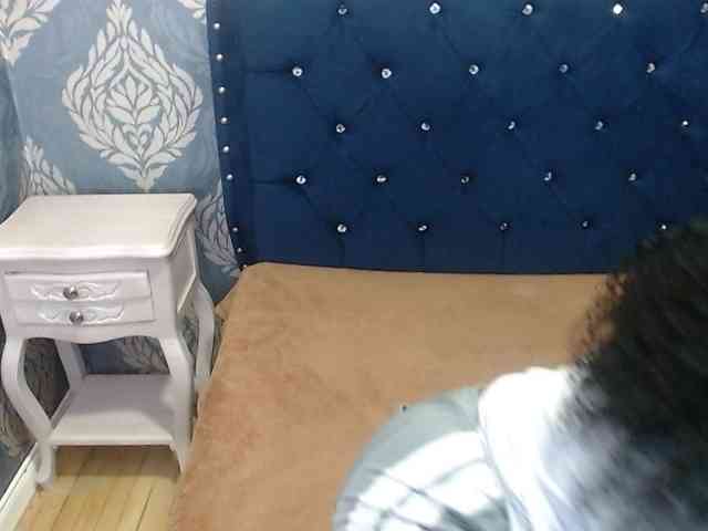 sofiacowperx webcam