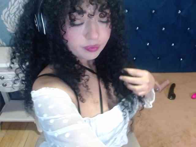 sofiacowperx webcam