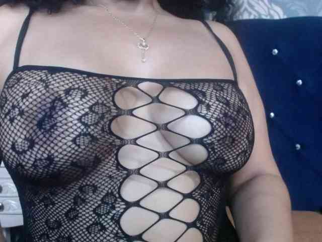 sofiacowperx webcam