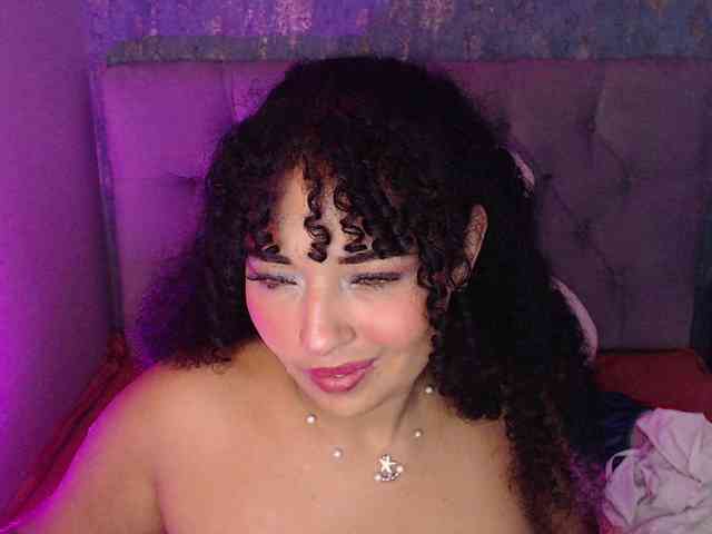 sofiacowperx webcam