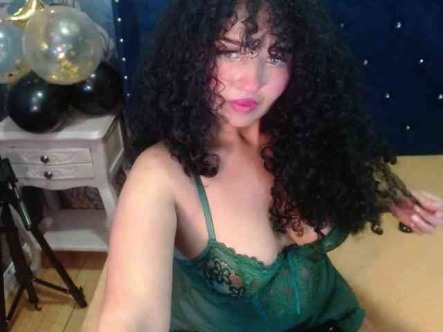 sofiacowperx Live Webcam on BongaCams