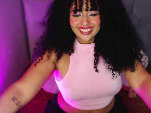 sofiacowperx webcam