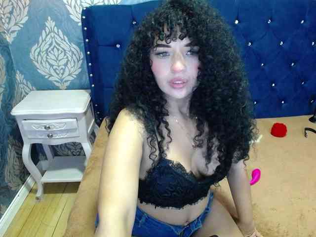 sofiacowperx