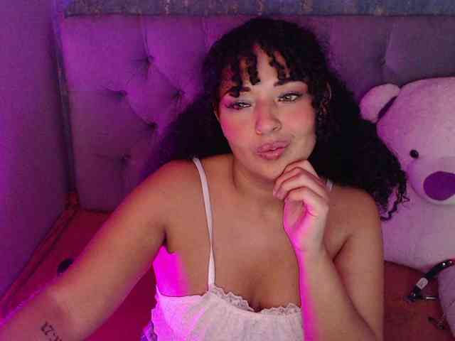 sofiacowperx webcam