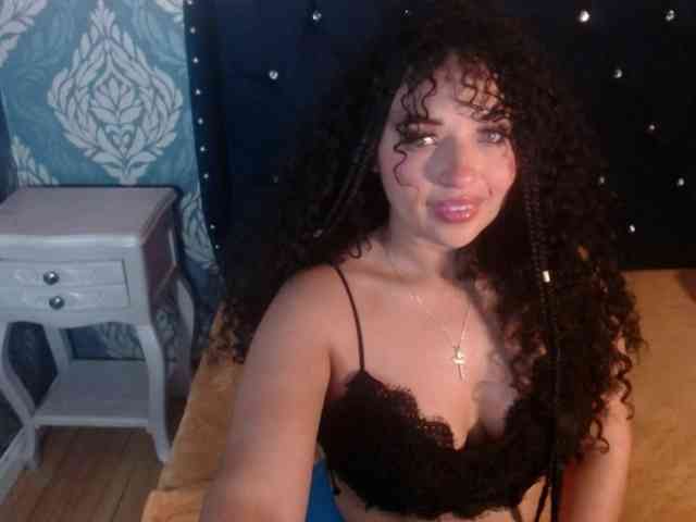 sofiacowperx webcam