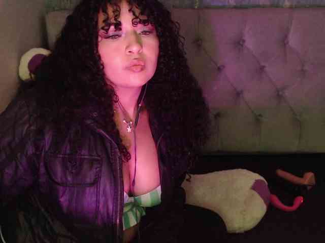 sofiacowperx webcam