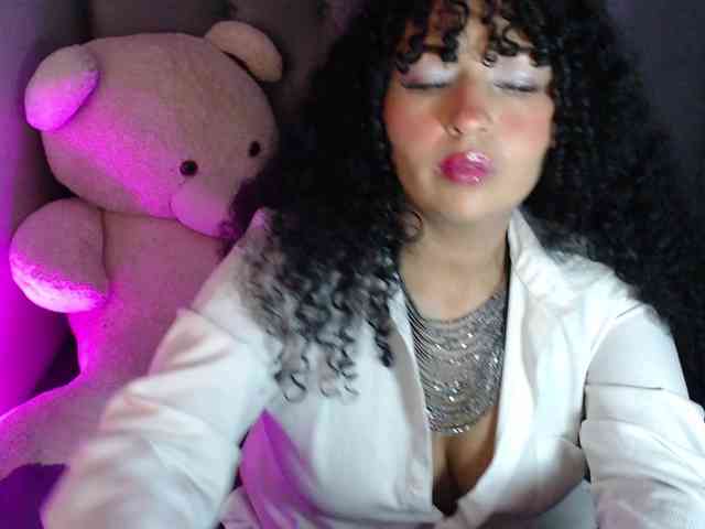 sofiacowperx webcam