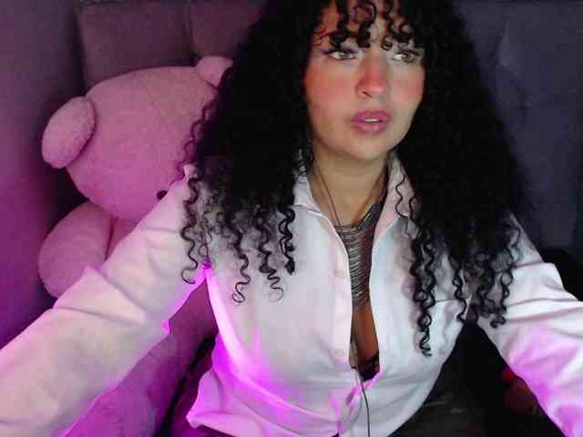 sofiacowperx webcam