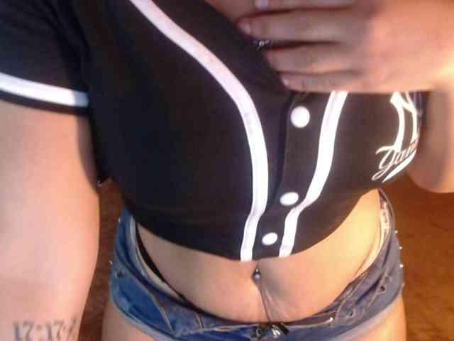 sofiacowperx webcam