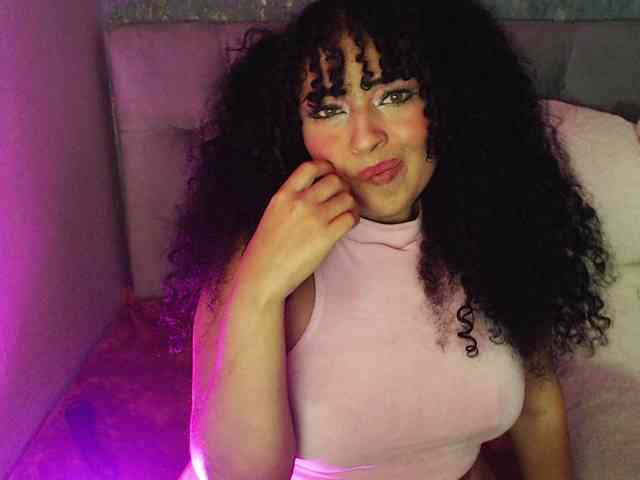 sofiacowperx webcam