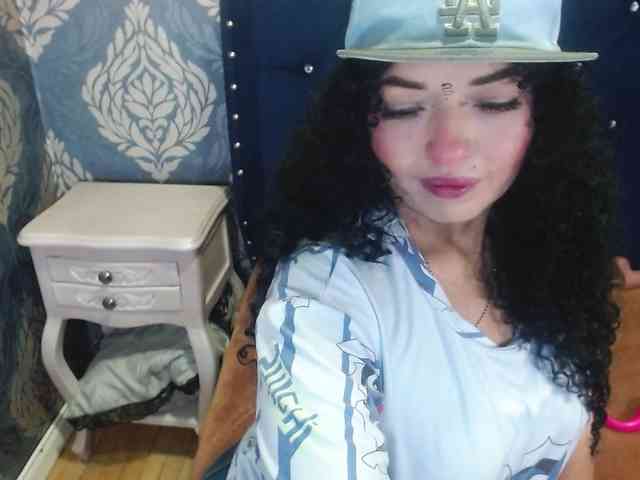 sofiacowperx