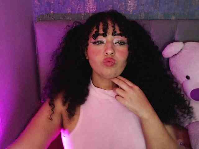 sofiacowperx webcam