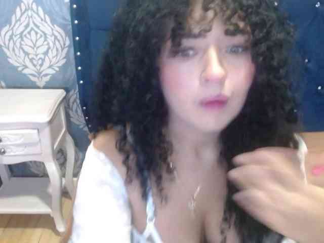 sofiacowperx webcam