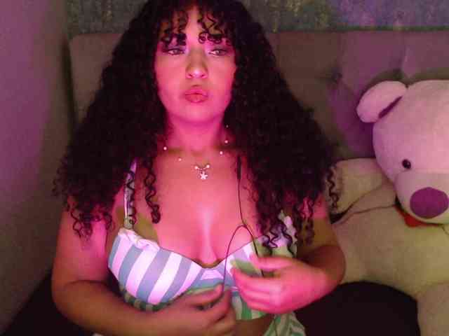 sofiacowperx webcam