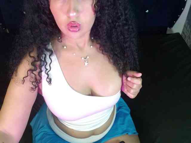 sofiacowperx webcam