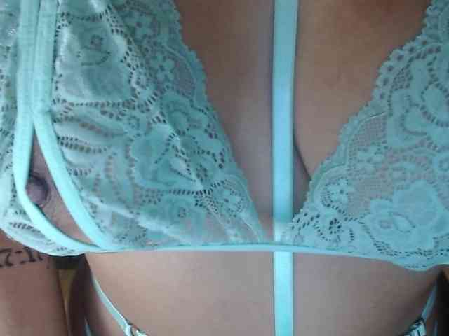 sofiacowperx webcam