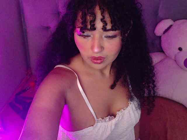 sofiacowperx webcam