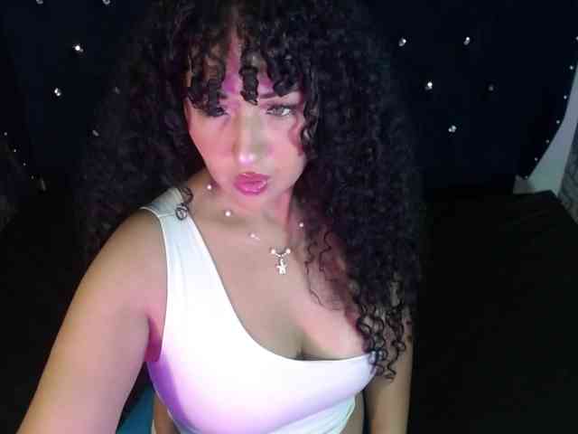 sofiacowperx webcam
