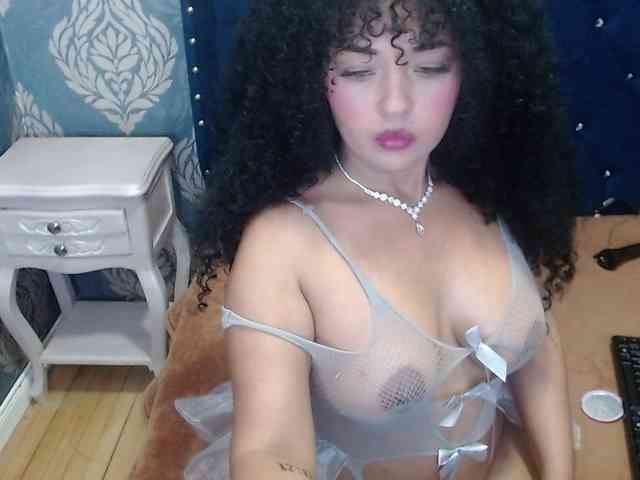 sofiacowperx webcam