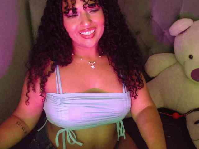 sofiacowperx webcam