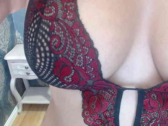 sofiacowperx webcam