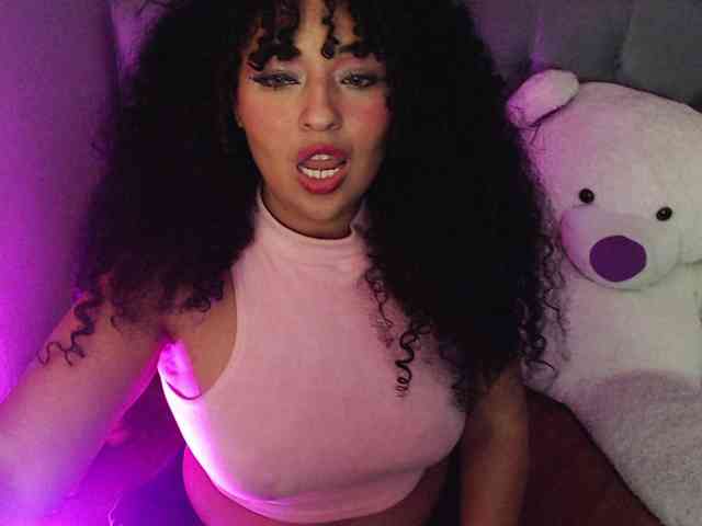 sofiacowperx webcam