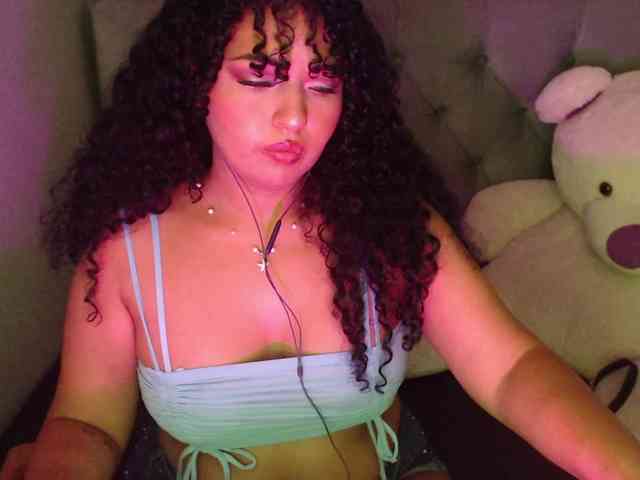 sofiacowperx webcam