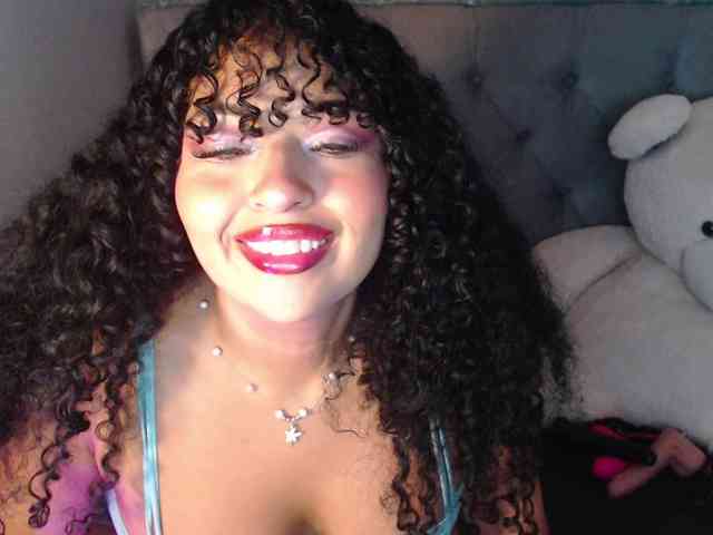 sofiacowperx webcam