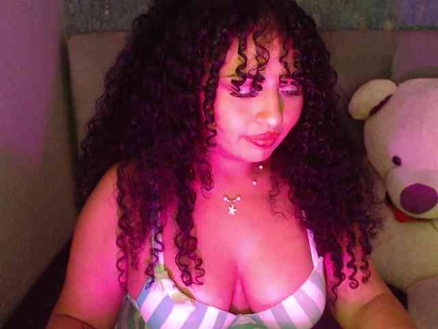 sofiacowperx webcam