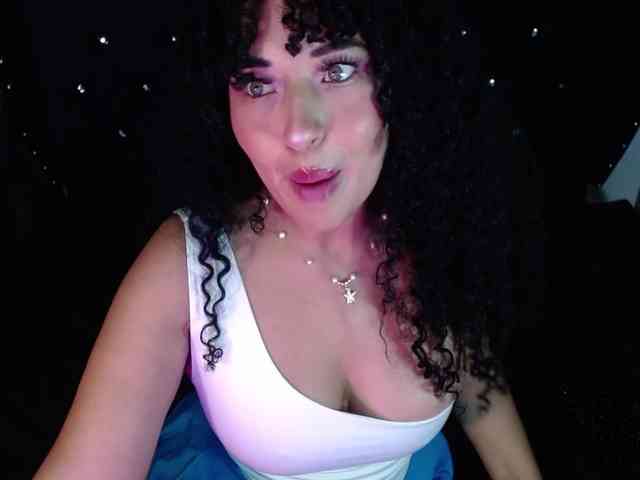 sofiacowperx webcam