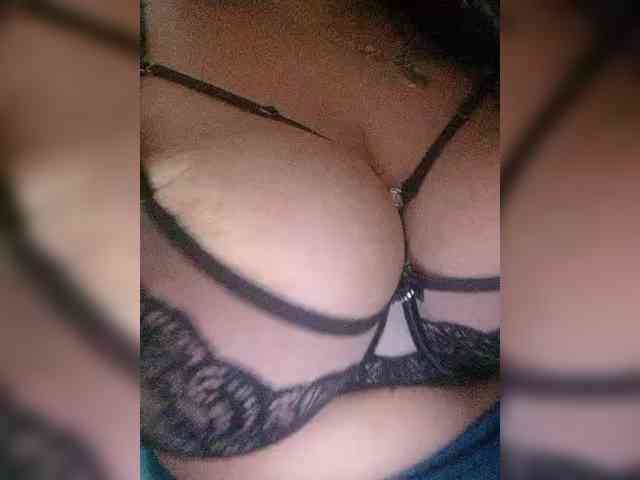 Xo4y-SeX-TpaX webcam