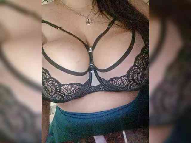 Xo4y-SeX-TpaX webcam