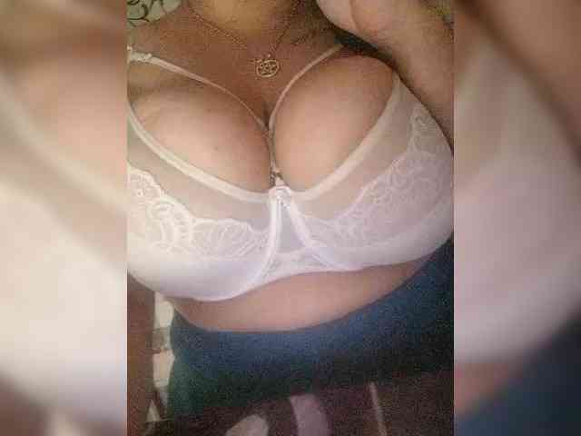 Xo4y-SeX-TpaX webcam