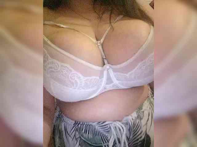 Xo4y-SeX-TpaX webcam