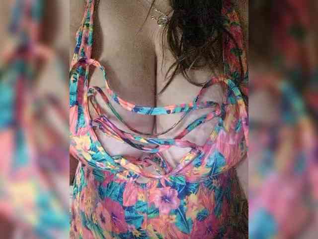 Xo4y-SeX-TpaX webcam