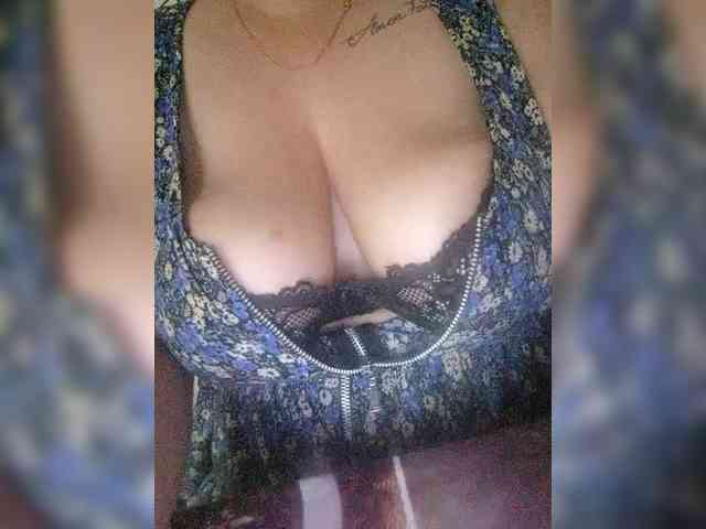 Xo4y-SeX-TpaX webcam
