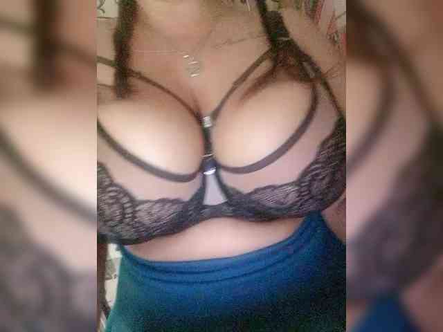 Xo4y-SeX-TpaX webcam